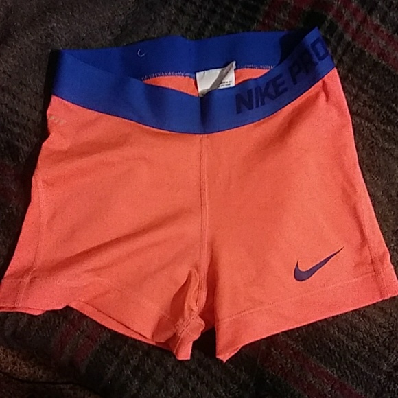 Nike Pants - Nike pro shorts
